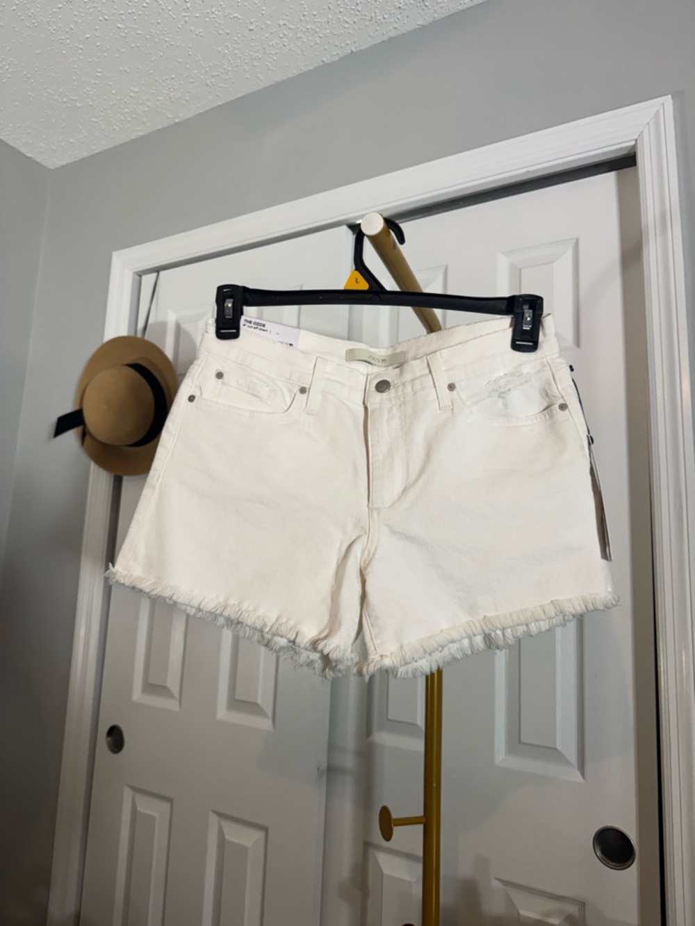 Joe's Jeans White Frayed Hem Denim Shorts - Picture 5 of 5